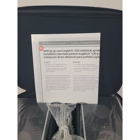 Logitech V20 USB Powered Notebook Laptop Speakers S-0155A with Zippered Case - Picture 4 of 6